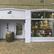 Les is more Lunchroom