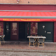 Café Den Tollensteghe