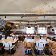Café-Restaurant Land en Zeezicht