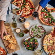 De Pizzabakkers Theresiastraat