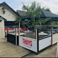 Thuys Eten &amp; Drinken
