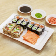 Selfie Sushi